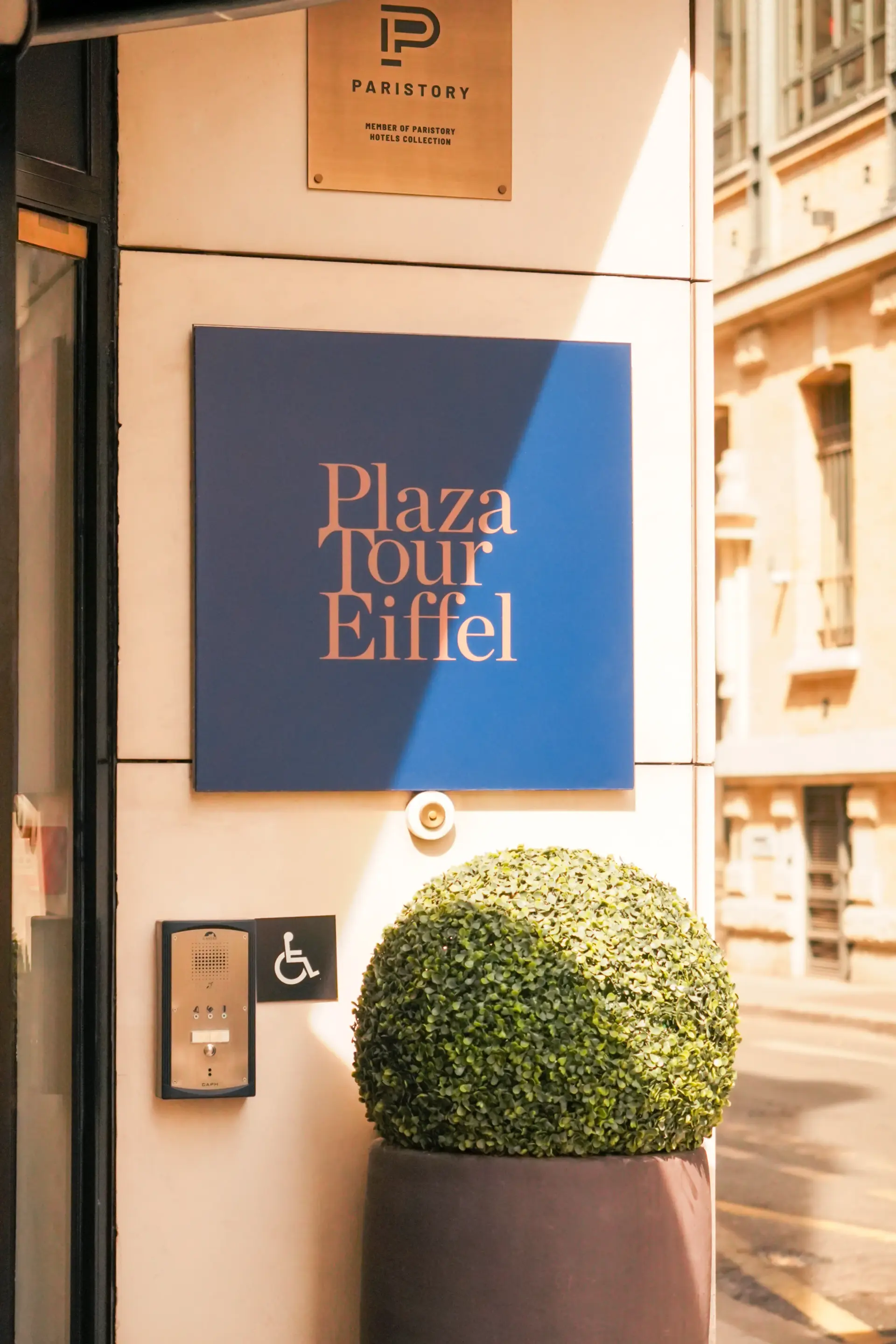 Porte d'entrée d'un hotels